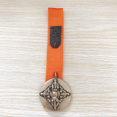 Китайская карта защиты от несчастий 色拉寺九眼伏魔铠甲片附九宫八卦牌（护身辟邪）