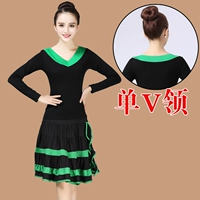 Одиночный V-образный вырезок с длинными рукавами черный и зеленый топ + зеленый большой подол юбки