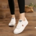 Giày đôi nữ, giày vải nam, giày thể thao đế bằng dành cho học sinh, phiên bản Hàn Quốc phong cách xuân thu 2023, giày trắng buộc dây đa năng giầy bánh mì nữ Plimsolls