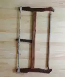 Фольклор старый объект Ностальгическая коллекция старых сельскохозяйственных инструментов Старые деревообрабатывающие инструменты Старая дерево