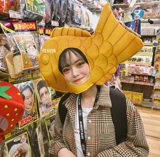 Странная тетя INS Soft Girl Японская девочка Сердце Лин Сяою, милый карп голова, сфотографировать Потальный Потальный опора