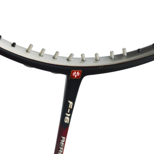 Подлинный Оливер Оливер Оливер углеродного волокна промежуточный наступательный бадминтон Ракетка из одного выстрела джедаи F16/F-16