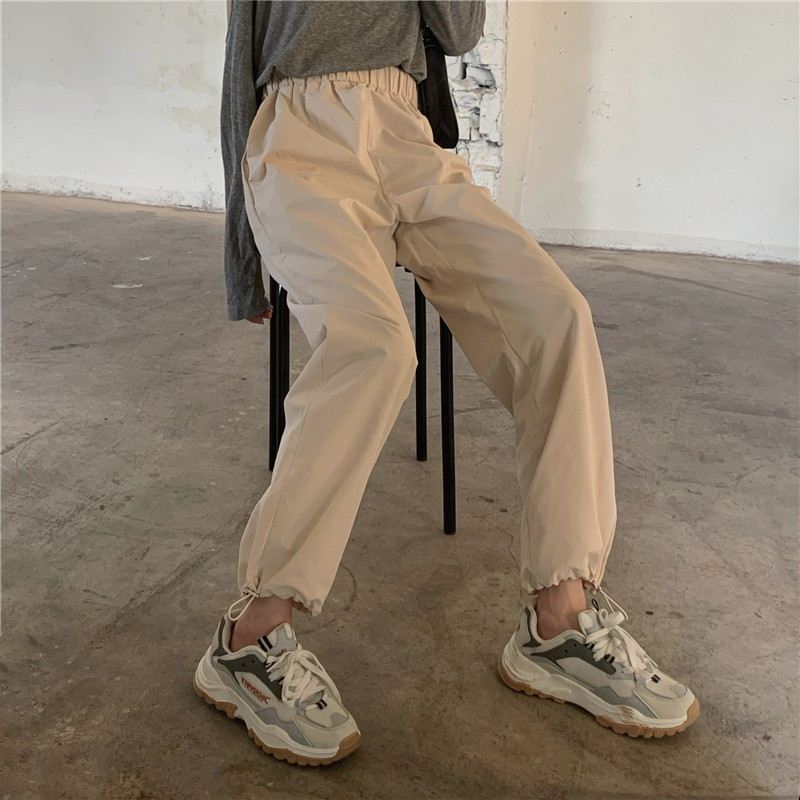 Sanmu Zi Fast Fashion Women's Wear ~ Apricot-colored versatile tight-fitting casual pants, Korean-style high-waisted slimming workwear pants, sportswear pants Item Picture