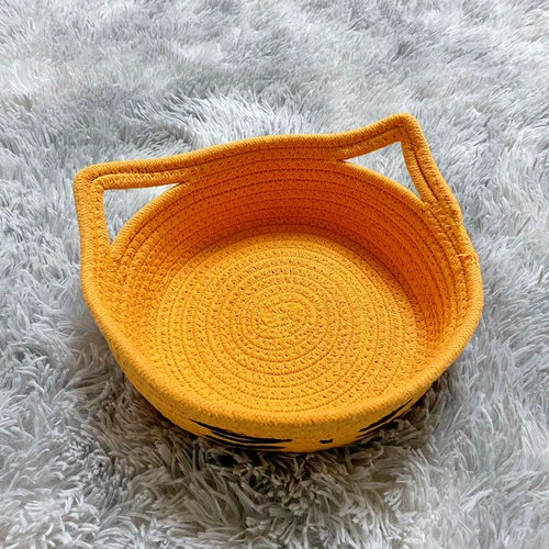 Pure Cotton Line готовит небольшую корзину имбирного и кошачьего милого мультипликационного стола для хранения настольных компьютеров, чтобы поместить ключ для завершения хранения
