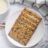 Печенье для завтрака черно -кунжутное кризис
