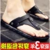 Dép nam mùa hè cỡ lớn nam kéo chống trượt cá tính sinh viên nhúm phiên bản Hàn Quốc của chàng trai đi biển - Giày thể thao / sandles Giày thể thao / sandles