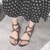 Retro toe hollow dép La Mã dày có đế dép hở ngón nữ Hàn Quốc phiên bản của mùa hè từ mới khóa dây đeo cổ tay giày của phụ nữ
