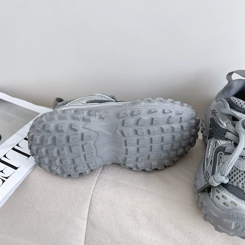 Детские туфли для мальчиков, спортивная обувь, повседневная обувь, подходит для подростков, мягкая подошва, тренд сезона