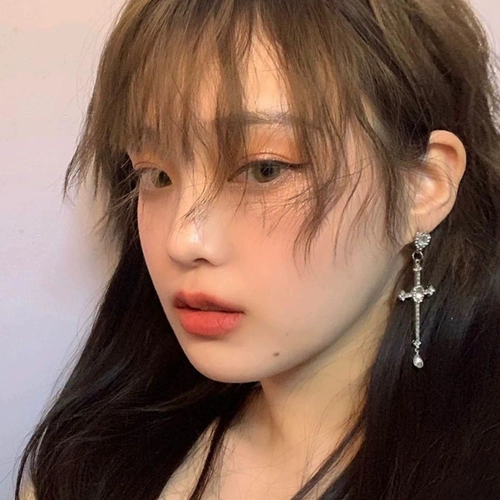 Серьги, инкрустировано бриллиантами, европейский стиль