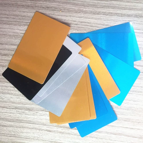 Металлические резные карточки для визитных карточек из нержавеющей стали с лазером, алюминиевый сплав