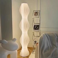 Торшер для гостиной, светильник, диван, кремовое креативное украшение для спальни, популярно в интернете, легкий роскошный стиль