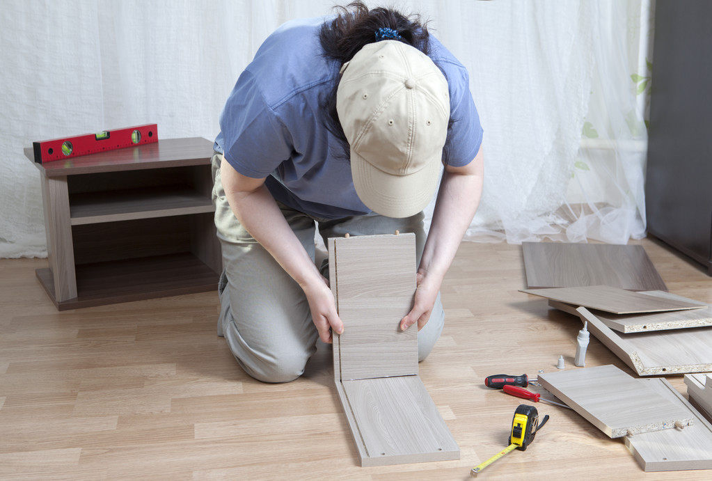 工具在手,组装家具得心应手