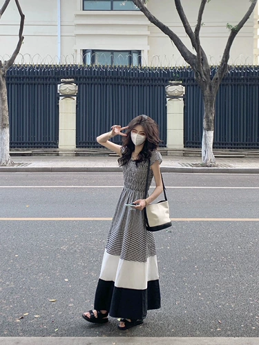 Дизайнерское платье, приталенный корсет, летняя длинная юбка, французский стиль, тренд сезона