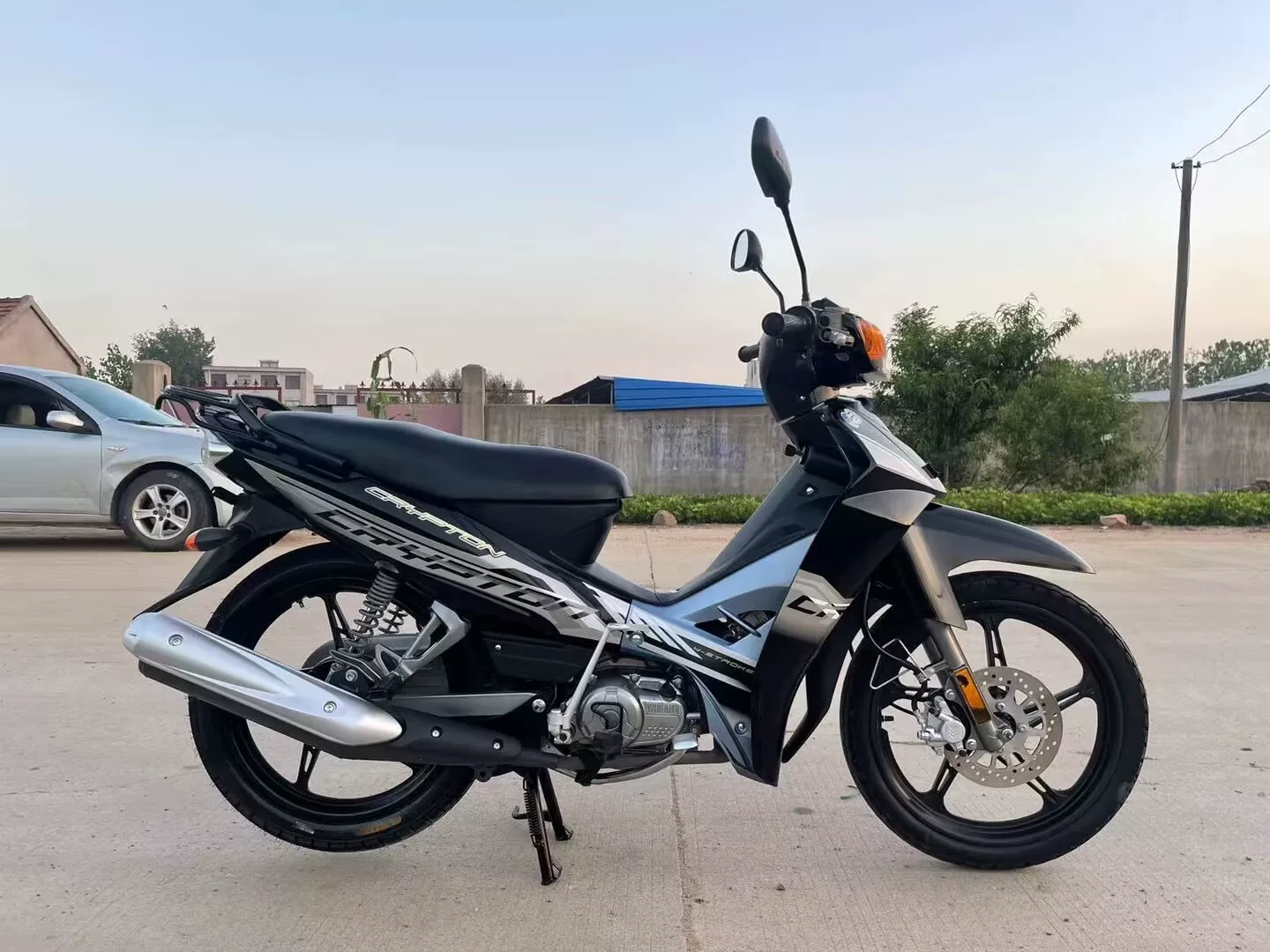 Б/у Yamaha C8 Candid Beam Мотоциклетное транспортное средство Saichi 110 Проглатывание топлива 125 помощь автомобиль оригинал подлинный