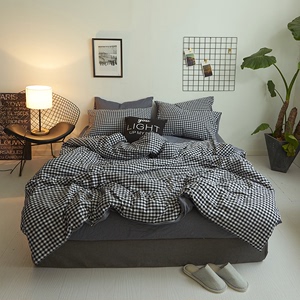 Bông giường màu đen và trắng sọc bốn mảnh bộ giường 笠 phần bông khỏa thân ngủ quilt bông có thể giặt duy nhất ký túc xá ba mảnh