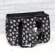 Белые отпечатки рук и ног