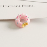 Кусать рот из цветных пятен