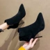 Giày bốt mũi nhọn ngắn dành cho nữ 2021 mùa thu đông phong cách mới màu đen nổi tiếng trên Internet Giày bốt Martin cao gót đa năng gót nhọn bốt màu da bốt mỏng giày sneaker nữ trắng Giày cao gót