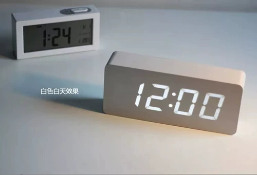 Творческие будильные часы поверхность часы часы часы светящиеся электронные часы тихий деревянные часы простые цифровые номера светодиодные деревянные часы