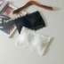 Một mảnh màu trắng với miếng đệm ngực quấn ống ngực phía trên dưới cùng tất gợi cảm bên trong kết hợp với áo lót ren chống thất bại phụ nữ - Ống