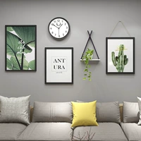 Черная рама зеленое растение ветер