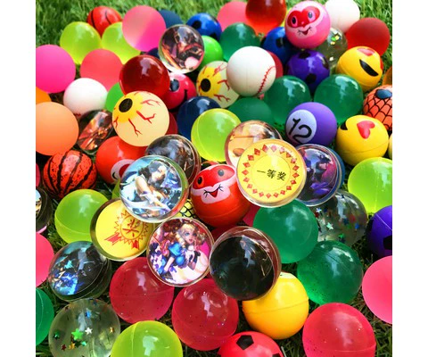 Бесплатная доставка эластичный шарик новая -капсула капсула с прозрачной перемычкой с прозрачной мультипликационной бумажной карточкой мяч.