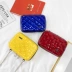 19 gói sóng mùa xuân mới Túi đeo vai Messenger phiên bản Hàn Quốc đơn giản hoang dã nhỏ vuông vuông nhỏ túi nữ thể thao túi đeo vai - Túi vai đơn Túi vai đơn