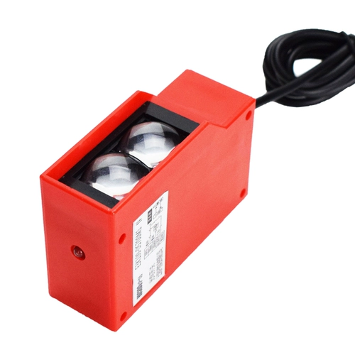 Инфракрасный фотоэлектрический датчик на длинные дистанции.