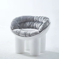 Чрезвычайно белый