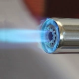 Высокоэлементный спрей -буттановый газовый сжиженный газовый аэрозольный пистолет Портативный свинень