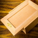 Увлажняющая коробка с сигаром Любински без краски Испания Импортированная кедриол питательская коробка высокая кубинская кубинская посуда