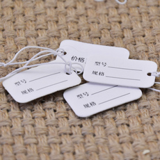 Бирки для одежды 白色空白吊牌 带绳子 服饰饰品小商标