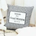 Bắc âu đơn giản màu đen và trắng hình học Tiếng Anh pillowcase đệm gối hiện đại phòng khách mô hình sofa phòng gối đệm