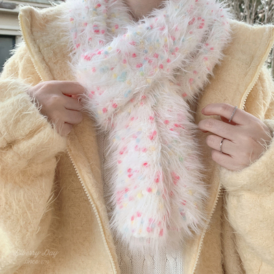taobao agent Imitation of mink velvete, color wave dot, warm autumn and winter light fluffy wool knitted white small scarf K