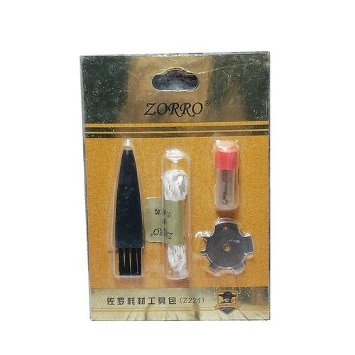 Раскладная зажигалка на керосине, отвертка с аксессуарами