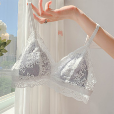 Бюстгальтер 法式夏季超薄款性感显小胸罩内衣女小胸聚拢无钢圈三角杯文胸套装