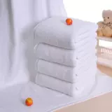 Полотенца с белой ванной увеличивает 180 отелей отель B & B Красота кровать для ног для ванны Fire Therapy и вытягивает логотип хлопка для полотенец.