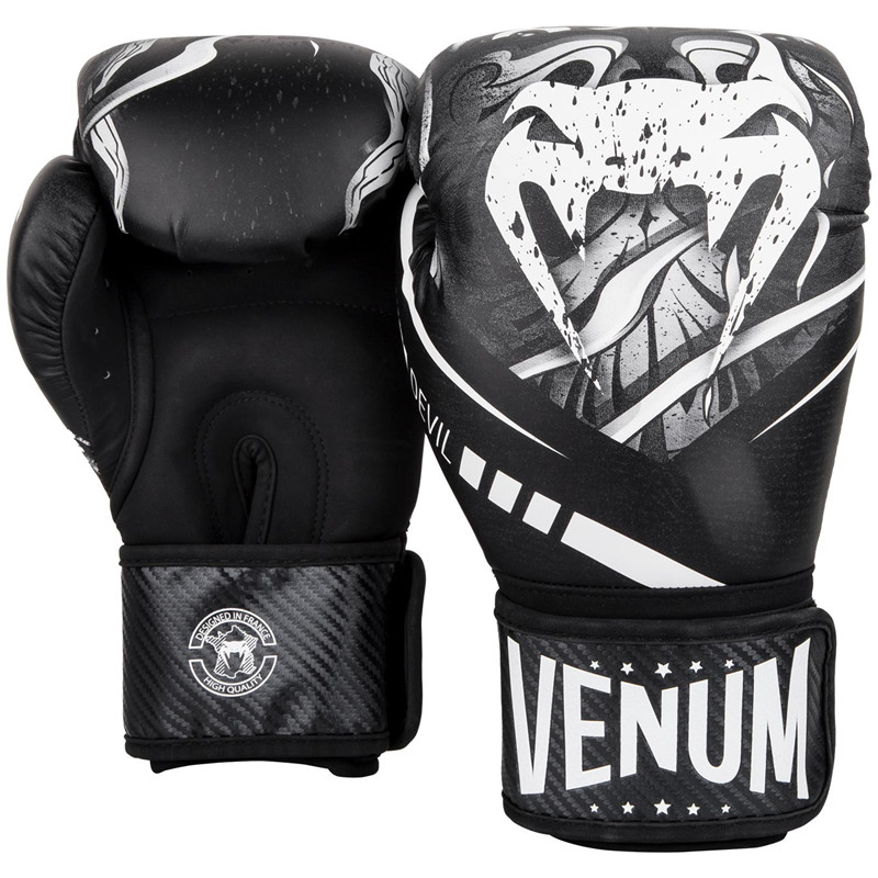Перчатки для бокса Venum Impact Boxing 12(oz) унций Black&White. Venum перчатки боксерские Black White. Venum Black White 16 oz Fightwear. Venum White боксёрские перчатки. Tactic boxing