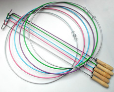 Катание обруча 怀旧经典80后童年玩具实心滚铁环滚圈推圆铁环儿童传统运动游戏