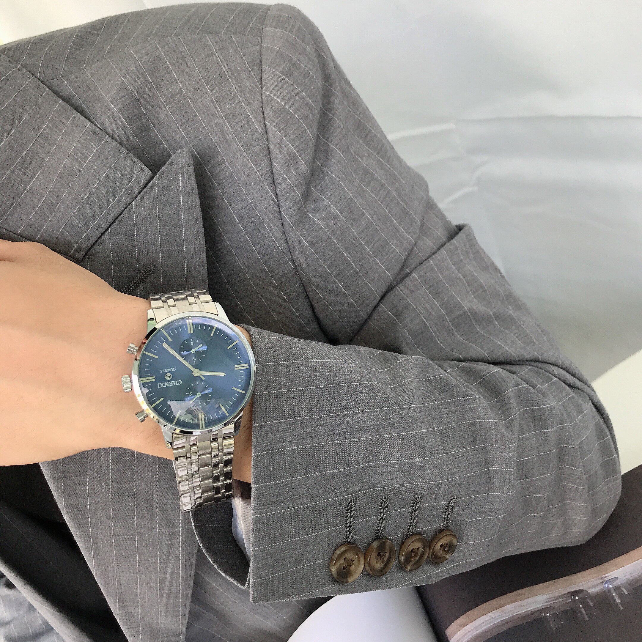 ultra-thin waterproof large dial, trendy and personalized luminous calendar Men's steel band business watch, _voghion.com