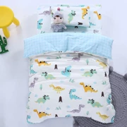 Nursery chăn bông ba mảnh giường giường bé ngủ nhỏ khủng long bé chăn Liu Jiantao Trẻ em - Bộ đồ giường trẻ em