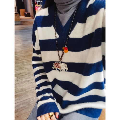 Южная Корея импортировала ювелирные чернила Aznavour AZ и цветение чернил, благоприятная цепь свитера.