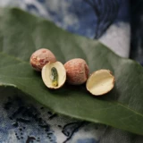 В этом году новые товары Сянгтан с сердечниками из красной кожи семена лотос