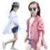 Trẻ em của quần áo chống nắng cậu bé và cô gái breathable bé coat phần mỏng quần áo chống nắng UV ngoài trời phần dài mới