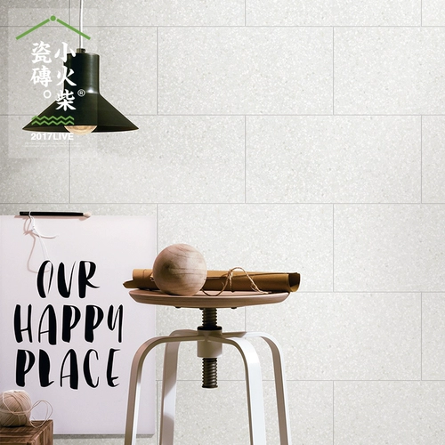 Маленькая матча простые ретро -мильстоунные настенные плитки, холодная плитка