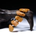 Shoushan Ishida Yellowstone Bracelet "Fu trong mắt" Lễ hội Trung thu Quà tặng Vàng đá khắc tay khắc