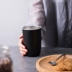 Đơn giản phong cách Bắc Âu thép không gỉ hai lớp chống cặn cà phê cốc nước cốc màu đen và trắng cặp đôi cốc nhà súc miệng cốc - Cà phê