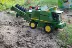 Máy gặt đập lúa ngô máy gặt lúa mì kỹ thuật xe tải quán tính xe tải nông dân xe tải nông nghiệp máy kéo nông nghiệp - Đồ chơi điều khiển từ xa