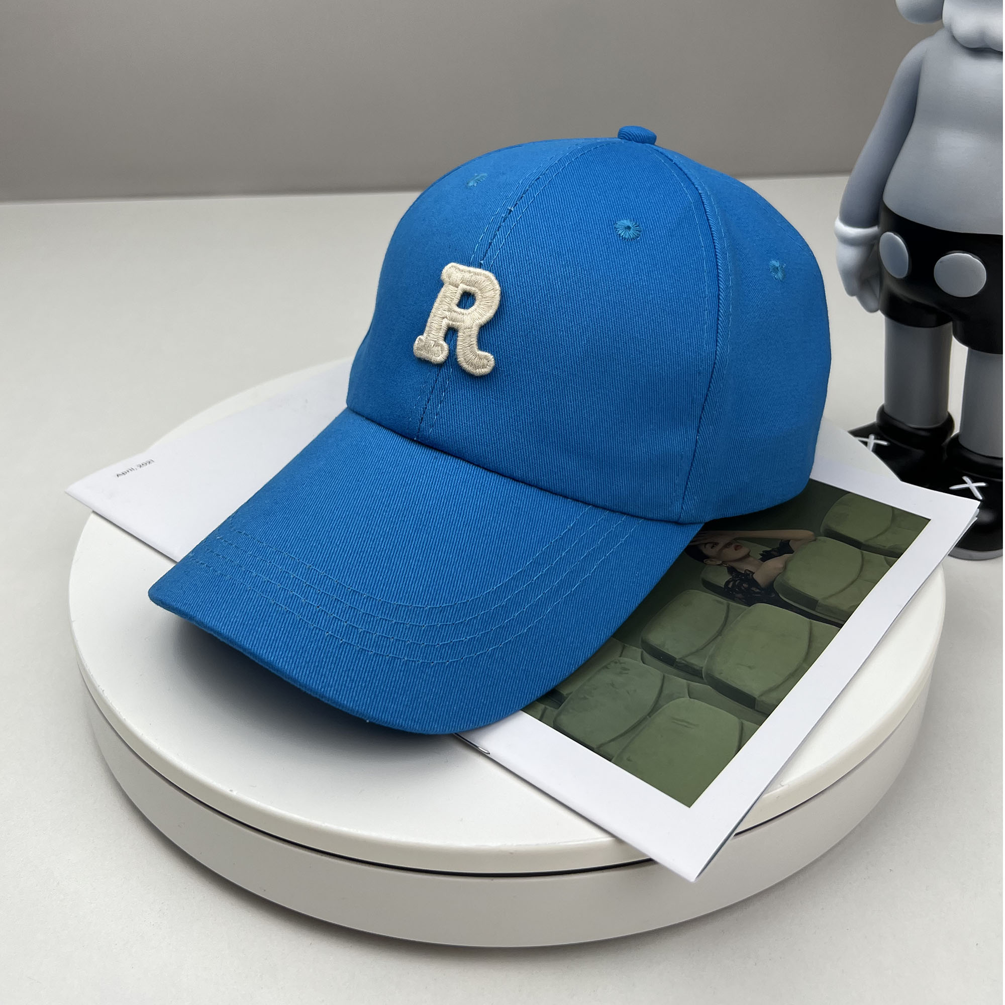 R mark lake blue