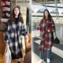 Mùa thu đông 2018 mới của phụ nữ Phiên bản Hàn Quốc của phần dài của áo khoác len kẻ sọc rộng rãi áo khoác len gió Hepburn phổ biến - Áo khoác dài áo khoác jean nữ